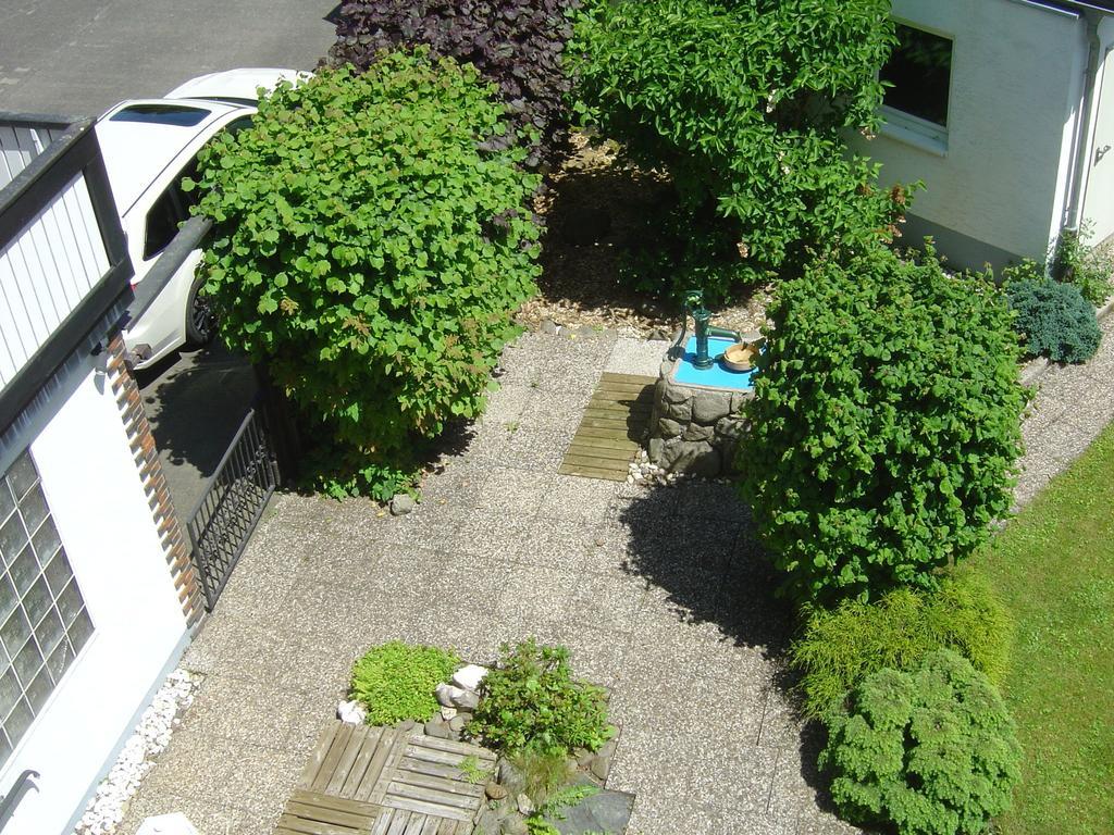 Apartment In Assinghausen With A Sun Terrace Exterior foto